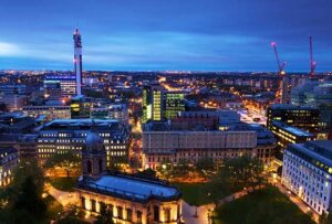 Exploring Birmingham: Top Day Trips by Taxi